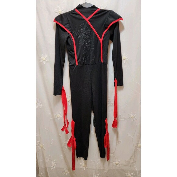 HALLOWEEN COSTUME KIDS 10-12 BLACK & RED NINJA ONE PIECE JUMPSUIT MARTIAL ARTS - Picture 1 of 11